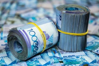 Алматинцам выплатили 1,2 миллиона тенге за информацию о коррупции 